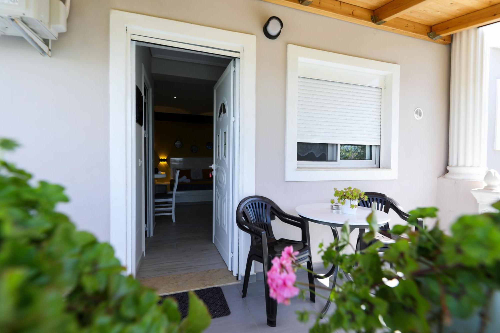 Guest House Narta Vlore Ngoại thất bức ảnh