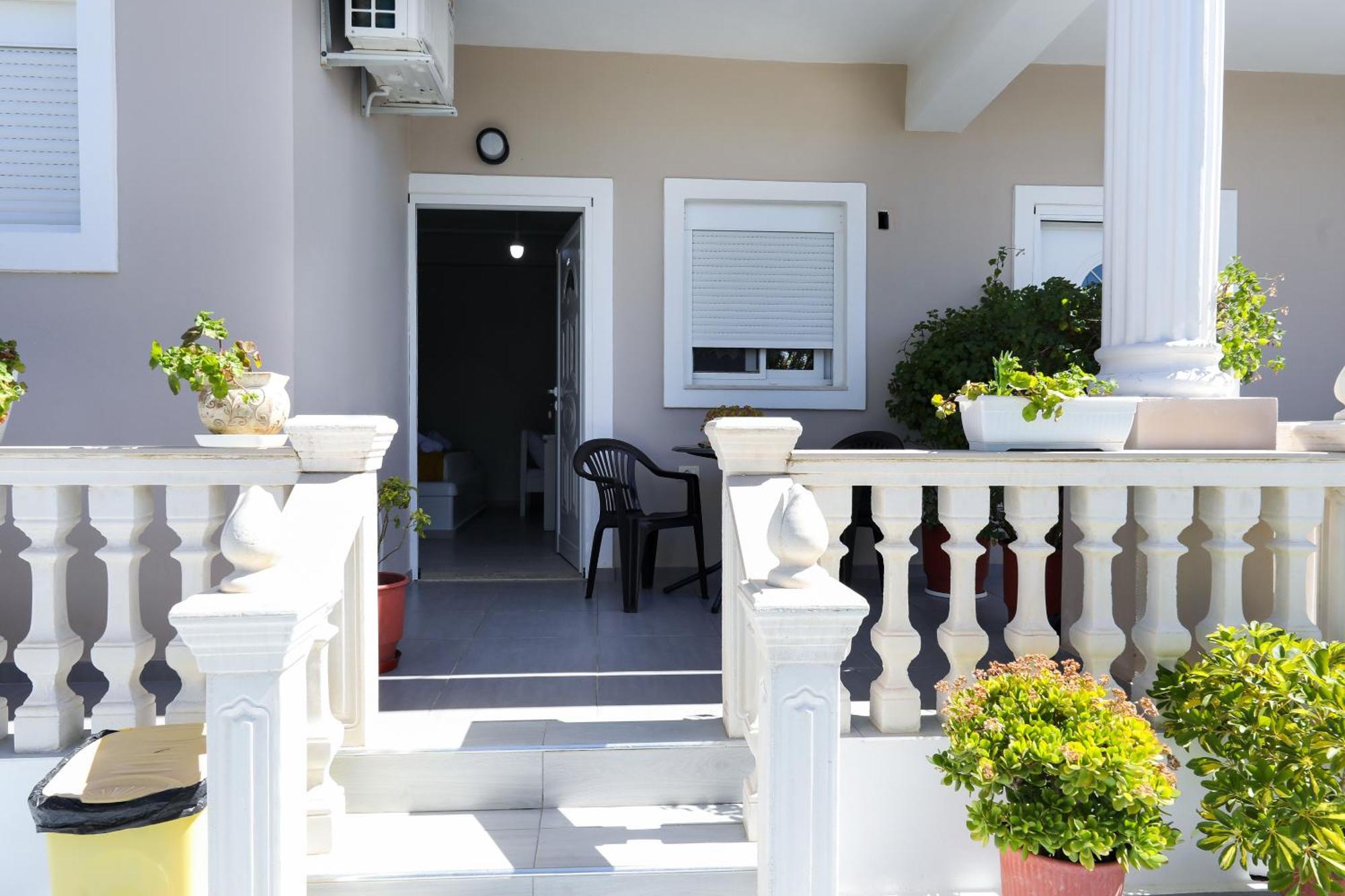 Guest House Narta Vlore Ngoại thất bức ảnh