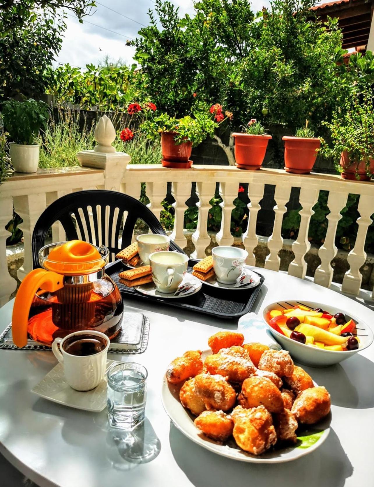 Guest House Narta Vlore Ngoại thất bức ảnh